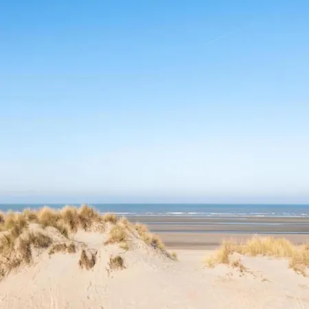 On Belgian Coast With Sea Views Apartamento Oostduinkerke