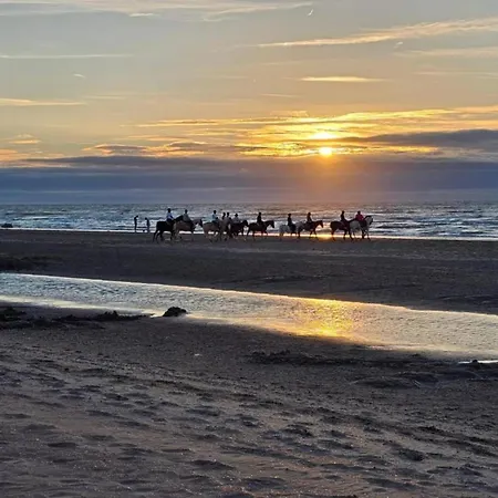 On Belgian Coast With Sea Views Apartmán